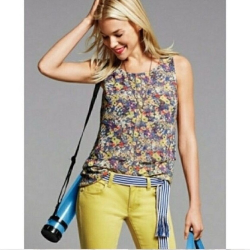 Cabi Positano Floral Layered Lightweight Sleeveless Top